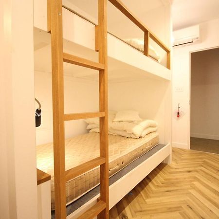 The Next Door Dormitory & Private Hostel Quioto Exterior foto