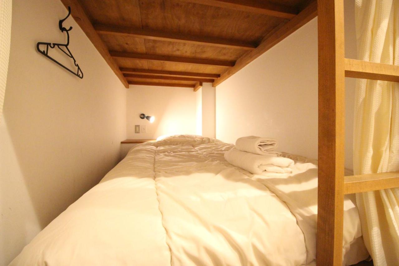 The Next Door Dormitory & Private Hostel Quioto Exterior foto